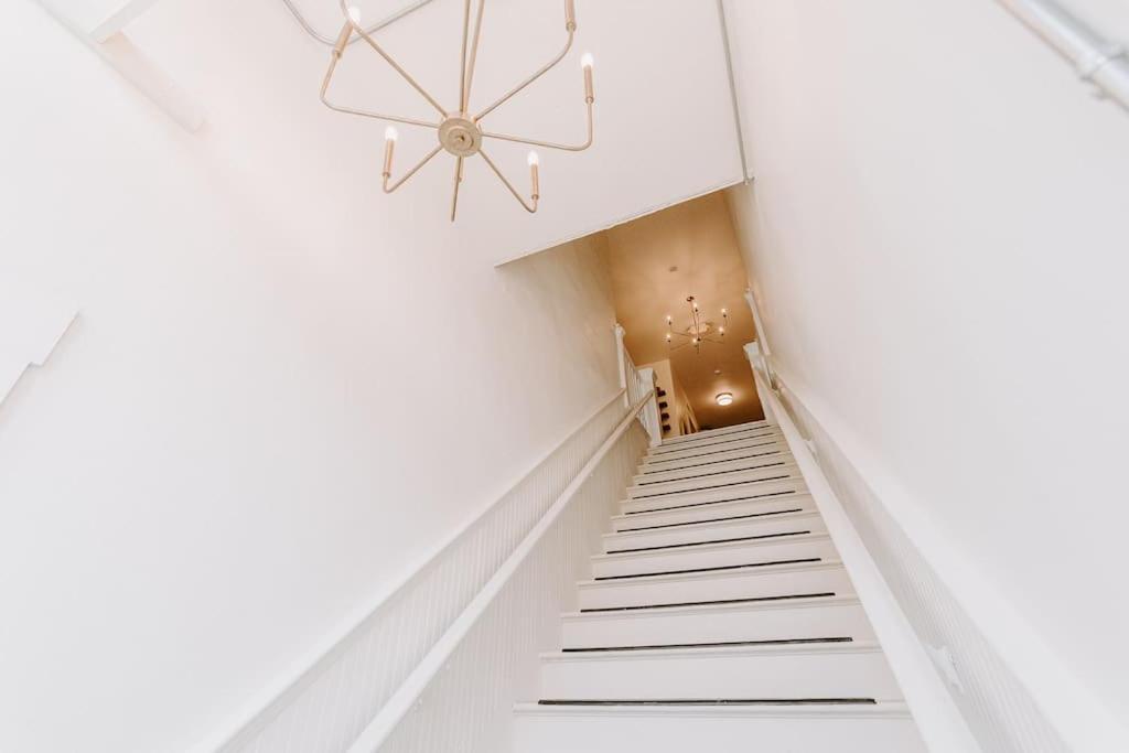 East Main Lofts - Farmhouse 204 Медисън Екстериор снимка