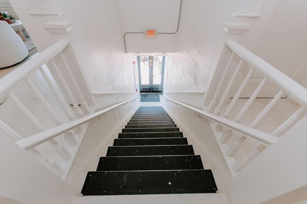 East Main Lofts - Farmhouse 204 Медисън Екстериор снимка